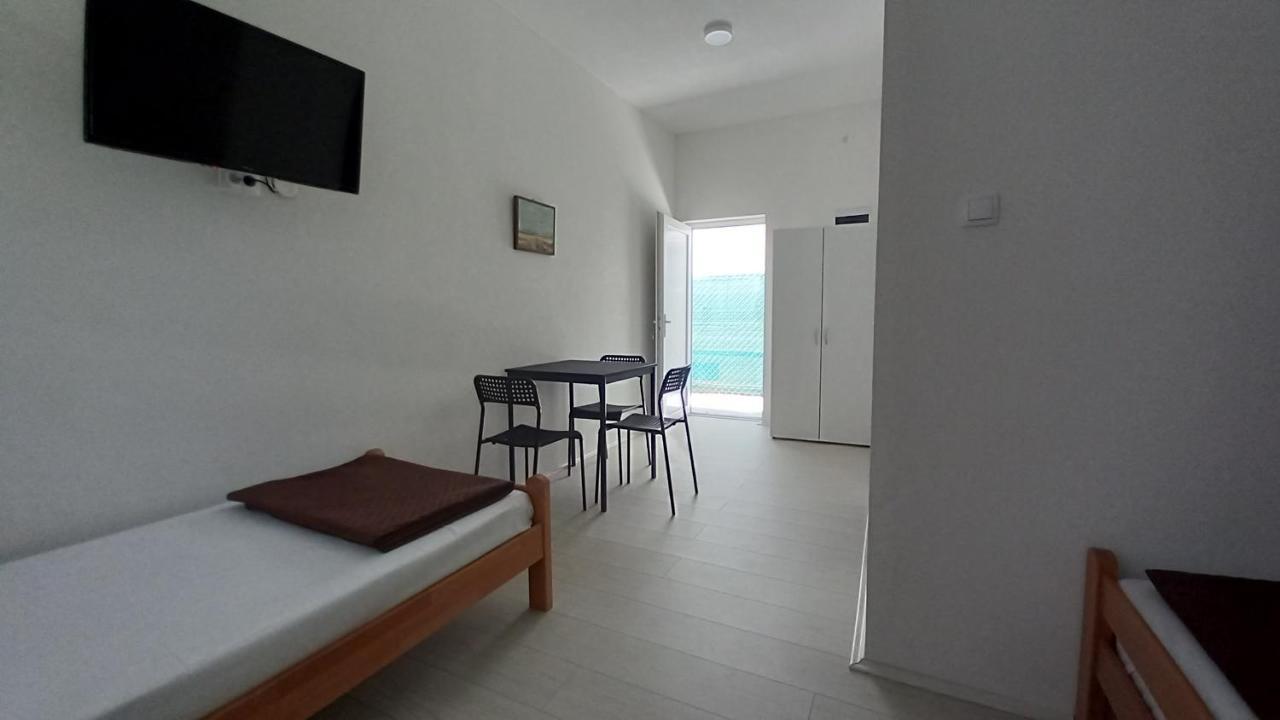 Appartamento Lena! Kladovo Esterno foto